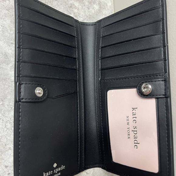 Kate Spade Wallet - Picture 5 of 5